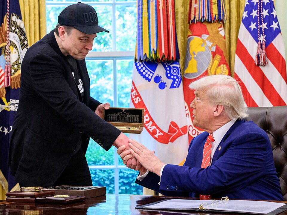 Elon Musk and Trump Reunite: What Sparked the AI Deal?