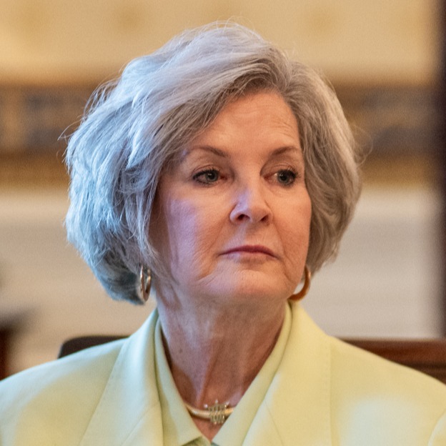 Trump’s Chief of Staff Calls His Personality ‘Alcoholic’